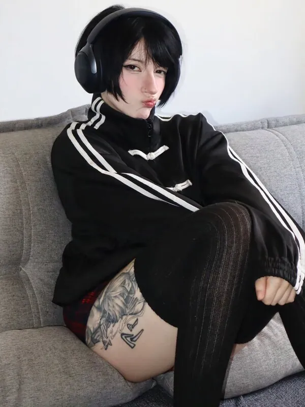 Akemy Sama camshow