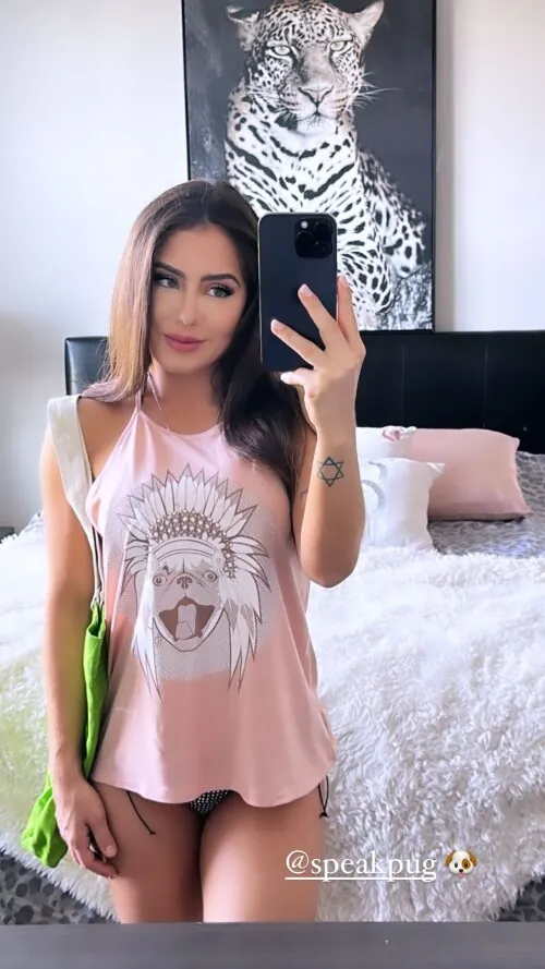 Ghi Eburneo camshow